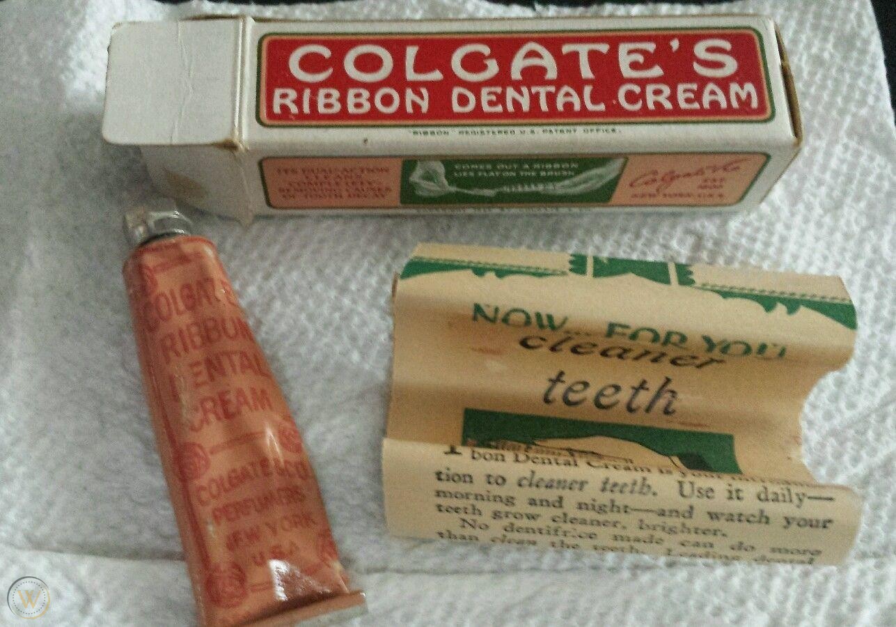 antique-colgates-ribbon-dental-cream_1_d5fa24856e626c39b5732f7d5f950731_rebay_1908.jpg