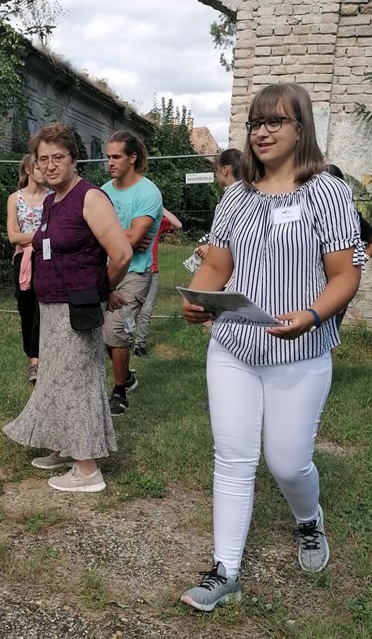 kinga_es_zsoka_1.jpeg