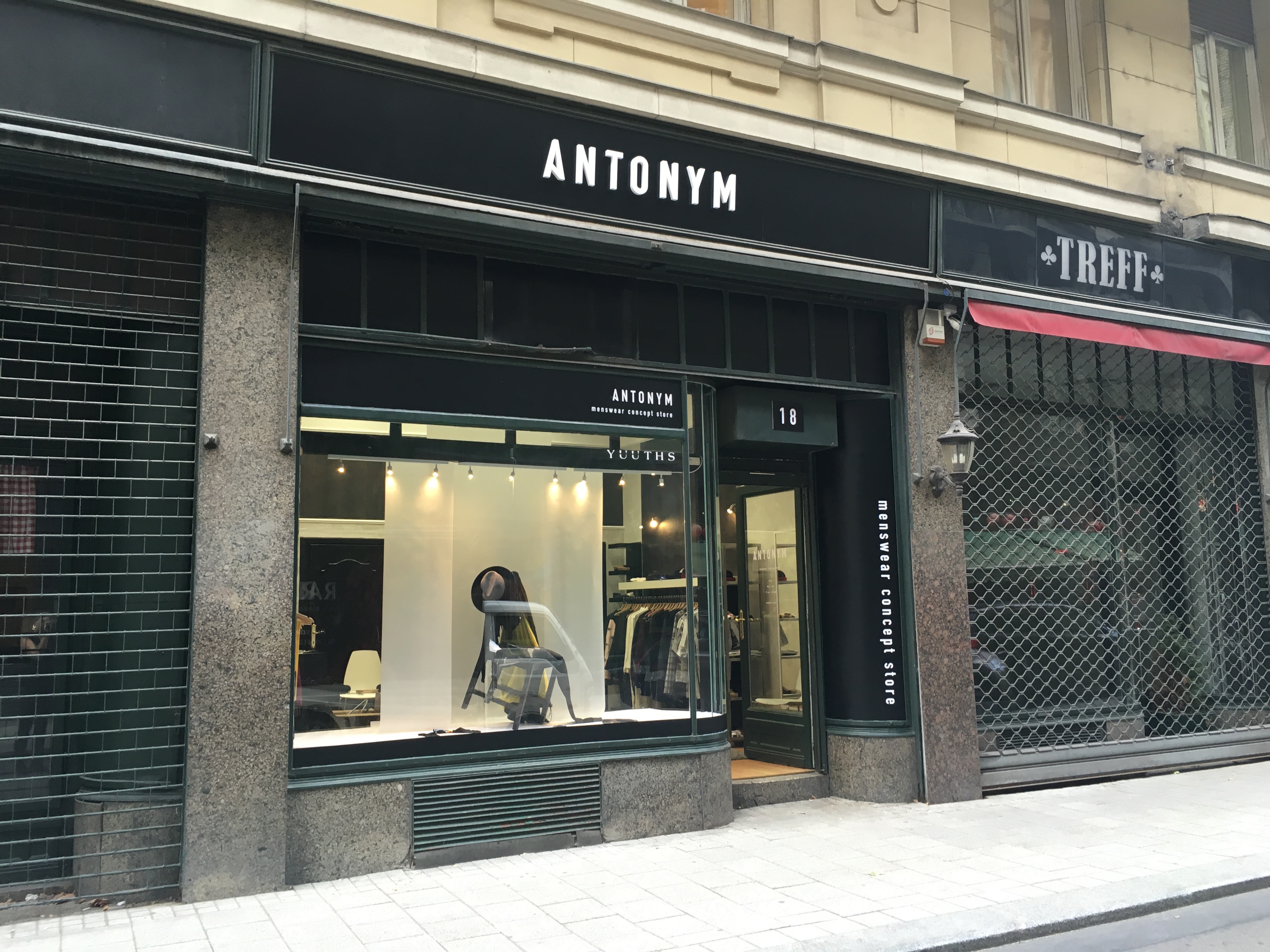 Antonym, a város új concept store-ja fárfiaknak