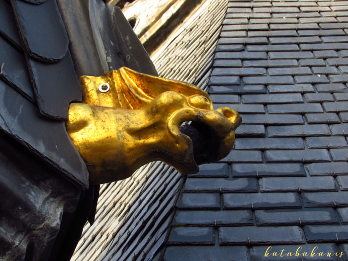 A város aranyozott őrzői - oroszlán (Tournai)