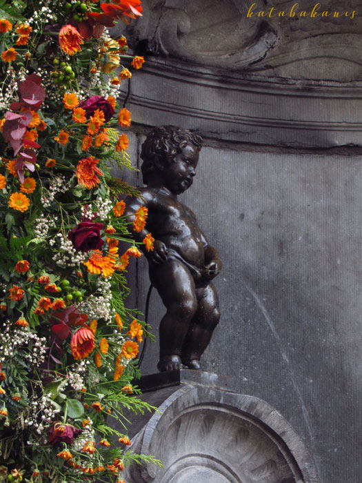 A Pisilő kisfiú (Manneken Pis)