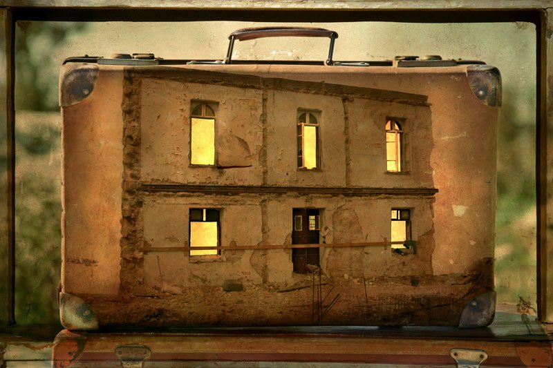 case8sm.jpg