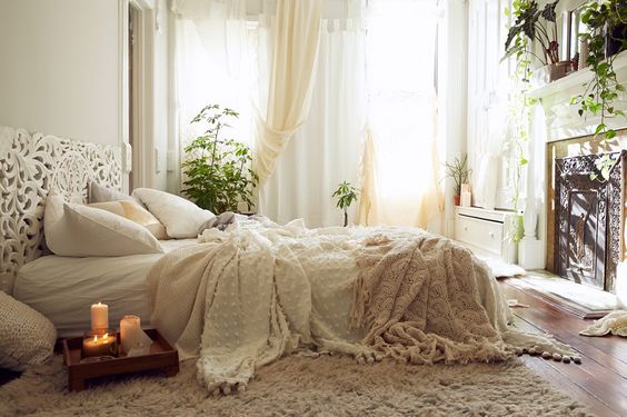 white_bohemian_bedroom_calming_zen_relaxing.jpg