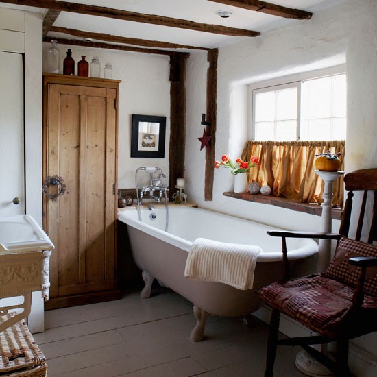 country-bathroom1.jpg