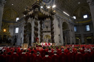 Ferenc pápa együtt ünnepli a pünkösdöt a karizmatikus mozgalom és a pünkösdista egyházak képviselőivel