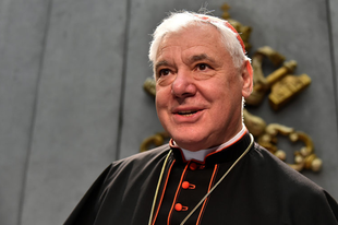 Müller bíboros új interjúkötetben védi a katolikus hitet