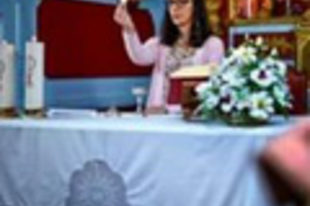 Nők az oltárnál: a Vatikáni Rádió német adása ismét provokálja a hívő katolikusokat