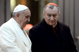 Ferenc pápa Vatikánjában egyre inkább Pietro Parolin bíboros a meghatározó tekintély