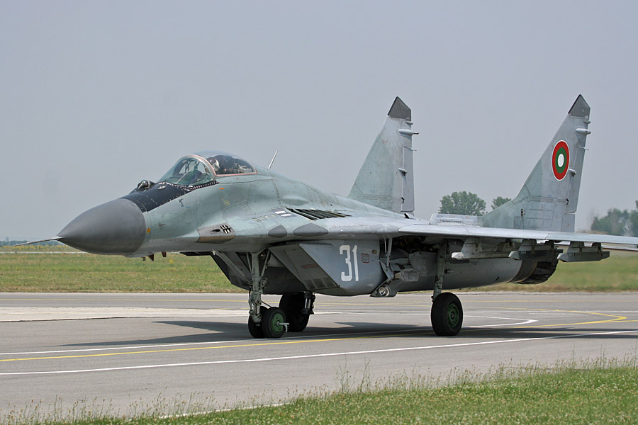 Blg_MiG-29_Key.A._Warmes.jpg