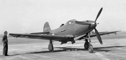 Bell P-39D Airacobra (1).jpg