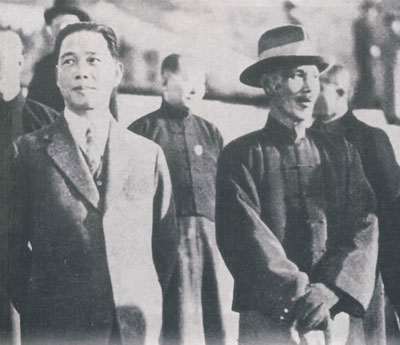 wang_jingwei_and_chiang_kai-shek_1926.jpg