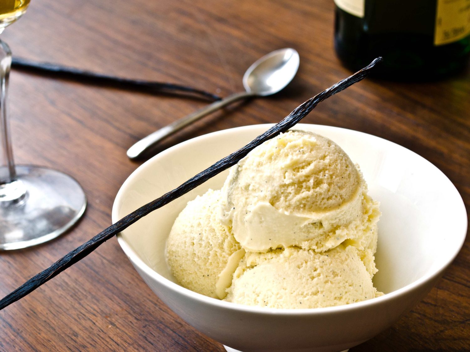 20151202-scotch-vanilla-ice-cream-max-falkowitz-1500x1125_1.jpg