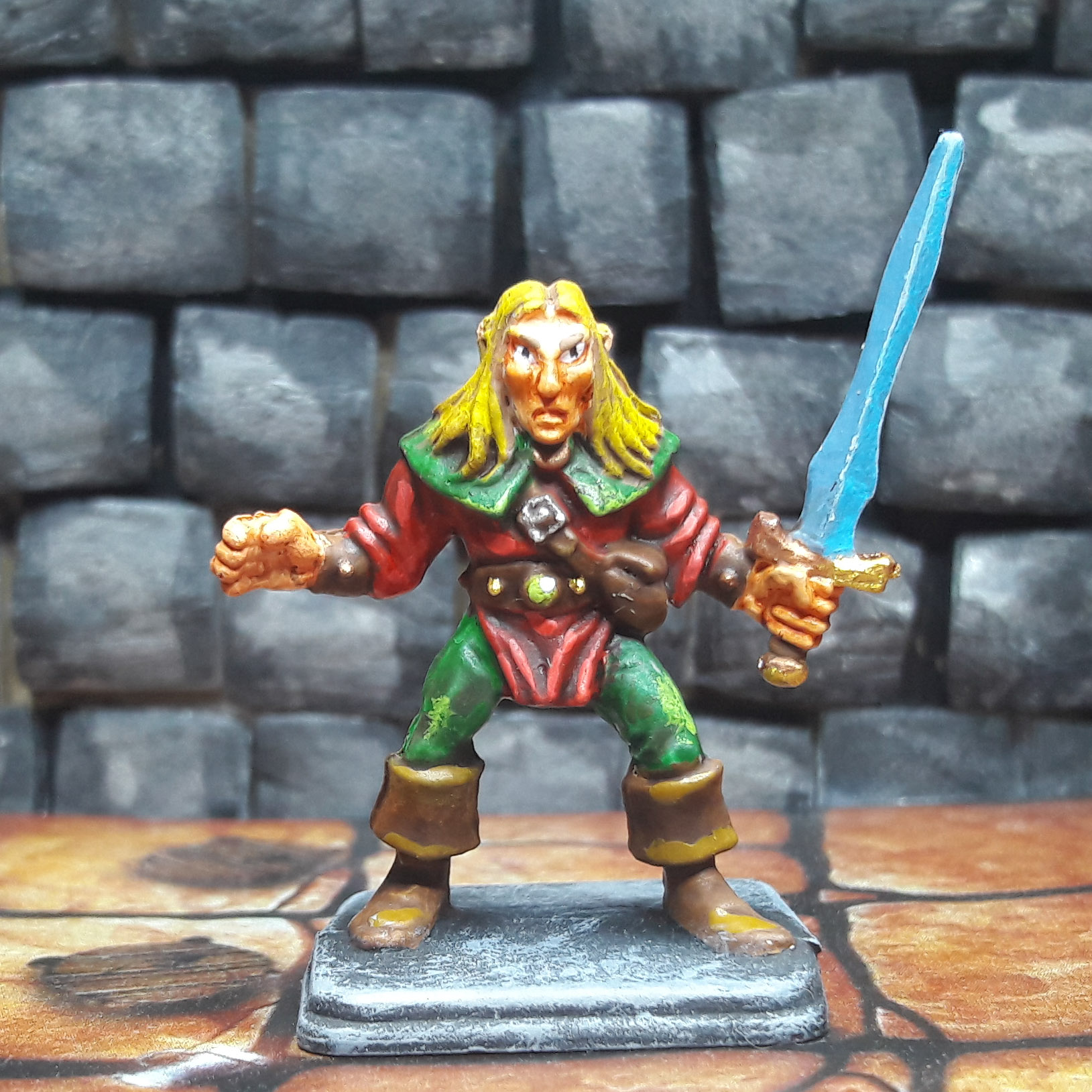 HeroQuest elf - Kazamaták & szörnyfigurák