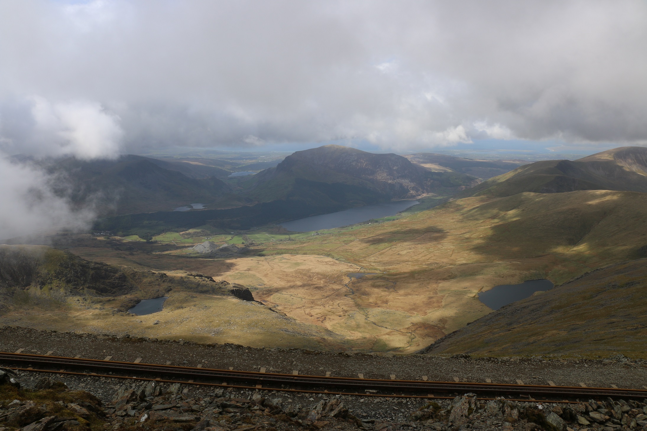 kilátás közel a csúcshoz, Snowdon