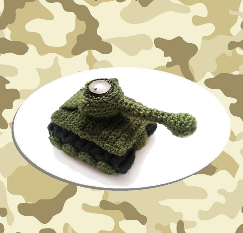 amigurumi-tank-krjuchkom-s-polnym-opisaniem-shemy-vyazaniya_page-0001.jpg