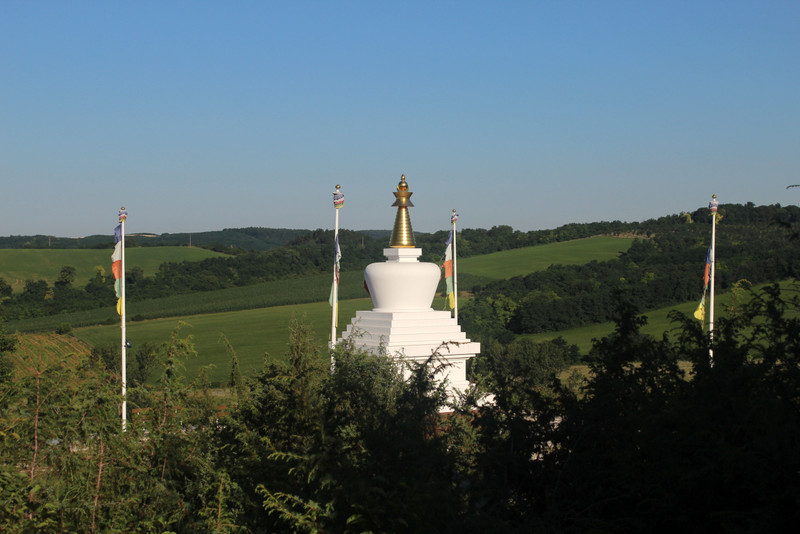 Buddhista sztúpa Becskén. fotó: Papp Géza, kektura.blog.hu