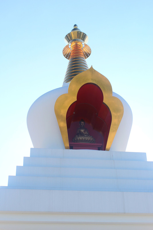 Buddhista sztúpa Becskén. fotó: Papp Géza, kektura.blog.hu