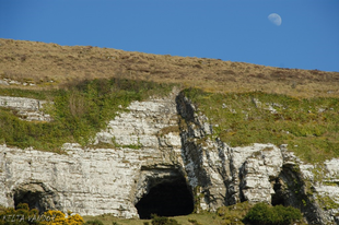 Cormac király barlangjai