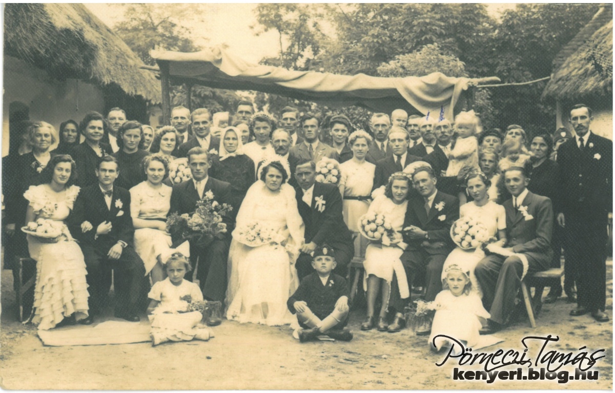 Kenyeri esküvői fotó, kilenc koszorúslánnyal (családi albumomból)