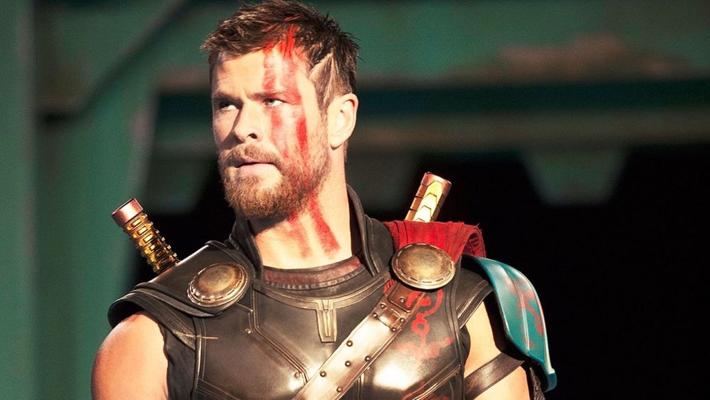 c367d330-9a88-4f05-8fd2-1019a28a627c-thor-ragnarok-photo-chris-hemsworth.jpg