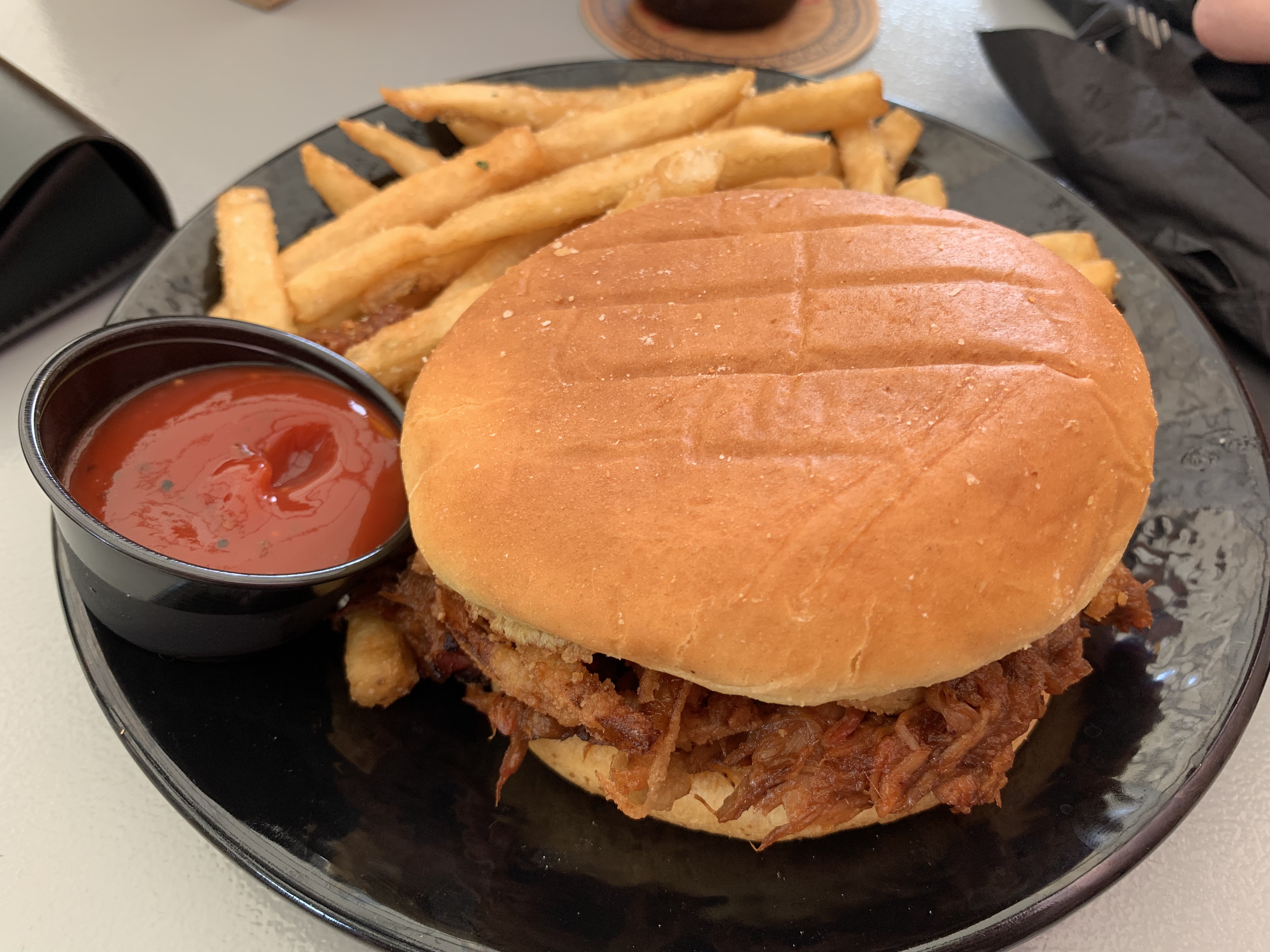 great_pulled_pork_sandwich.JPG