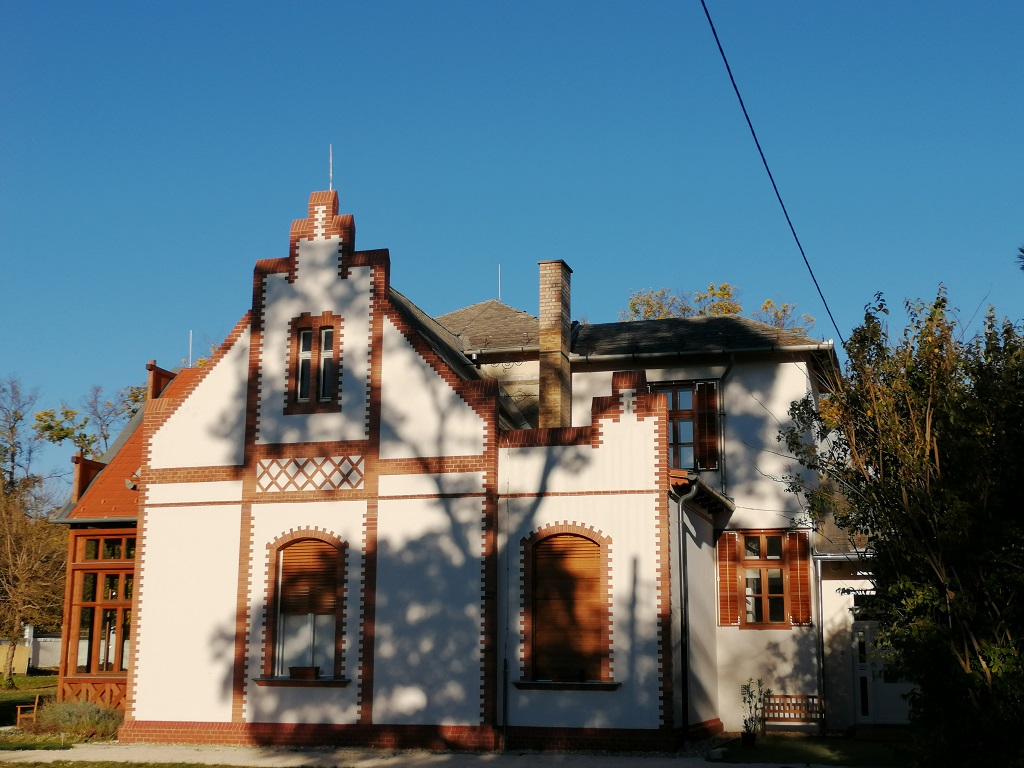 Herrich-Kiss-villa (Tomory Lajos Múzeum épülete)