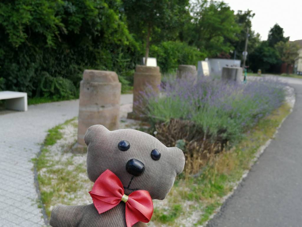 Határkő park - számomra jól ismert hely, de ez is igazán különleges hely - Budapest 18. kerület (és a 10., 17. kerület találkozási pontja)