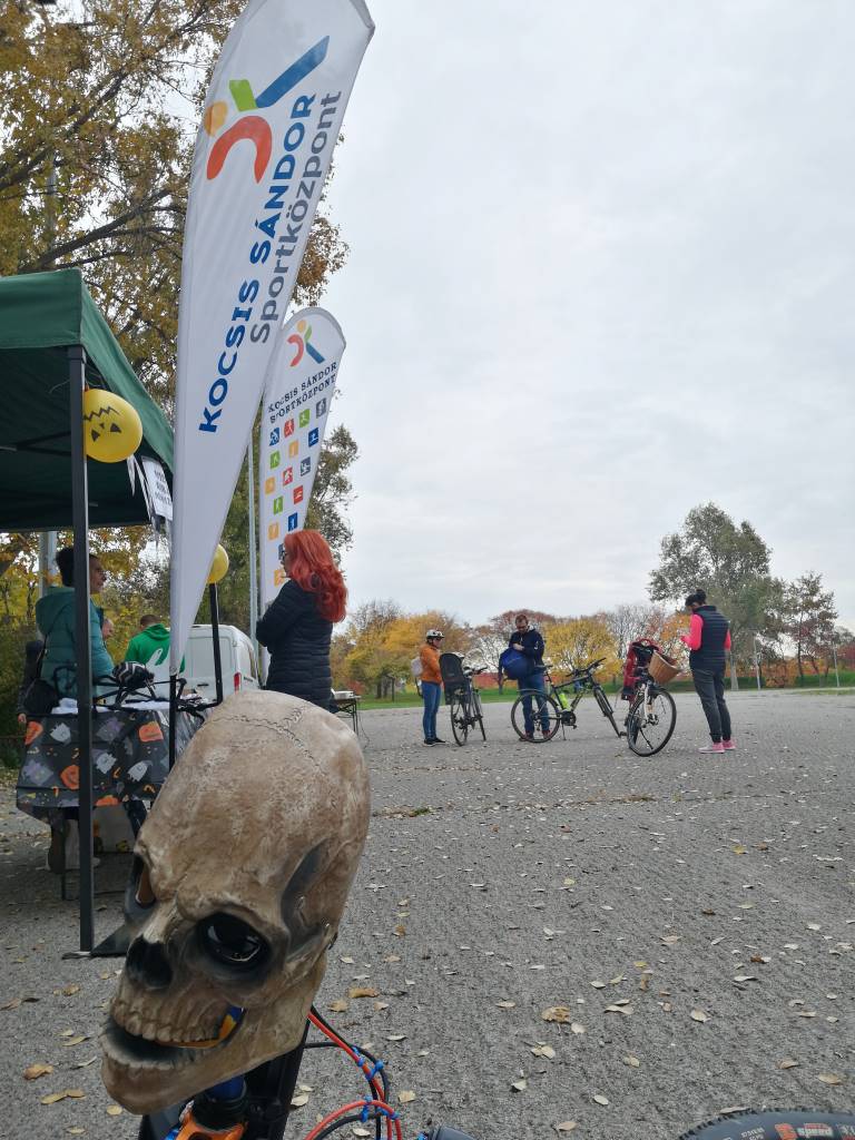 Regisztrációs pont a Sportligetben - Budapest, 10. kerület