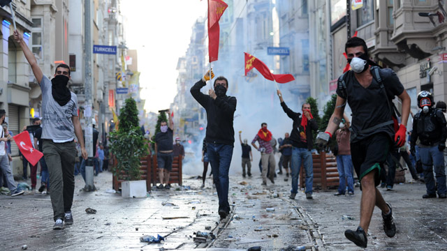 Protesters-in-Istanbul-016.jpg