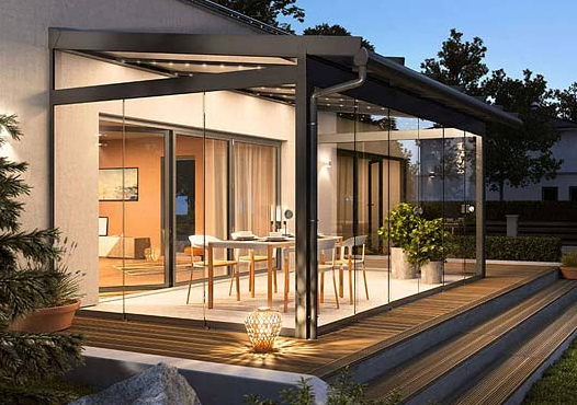 Modern Teraszfedés és Árnyékolás: Ismerje Meg a Lampone Innovatív Megoldásait