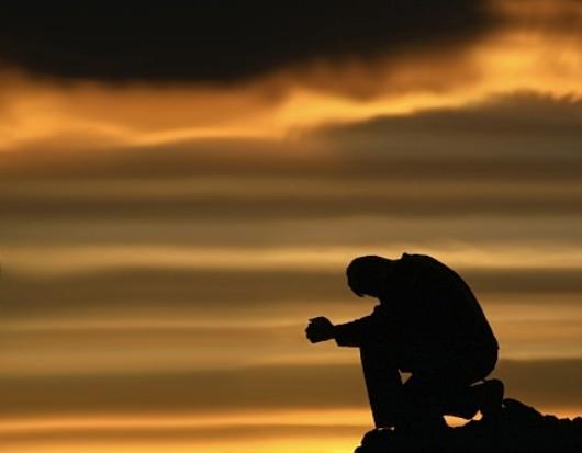 praying_-_bowed-530x413.jpg