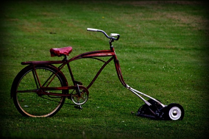 bike-mower_olsongirl.jpg