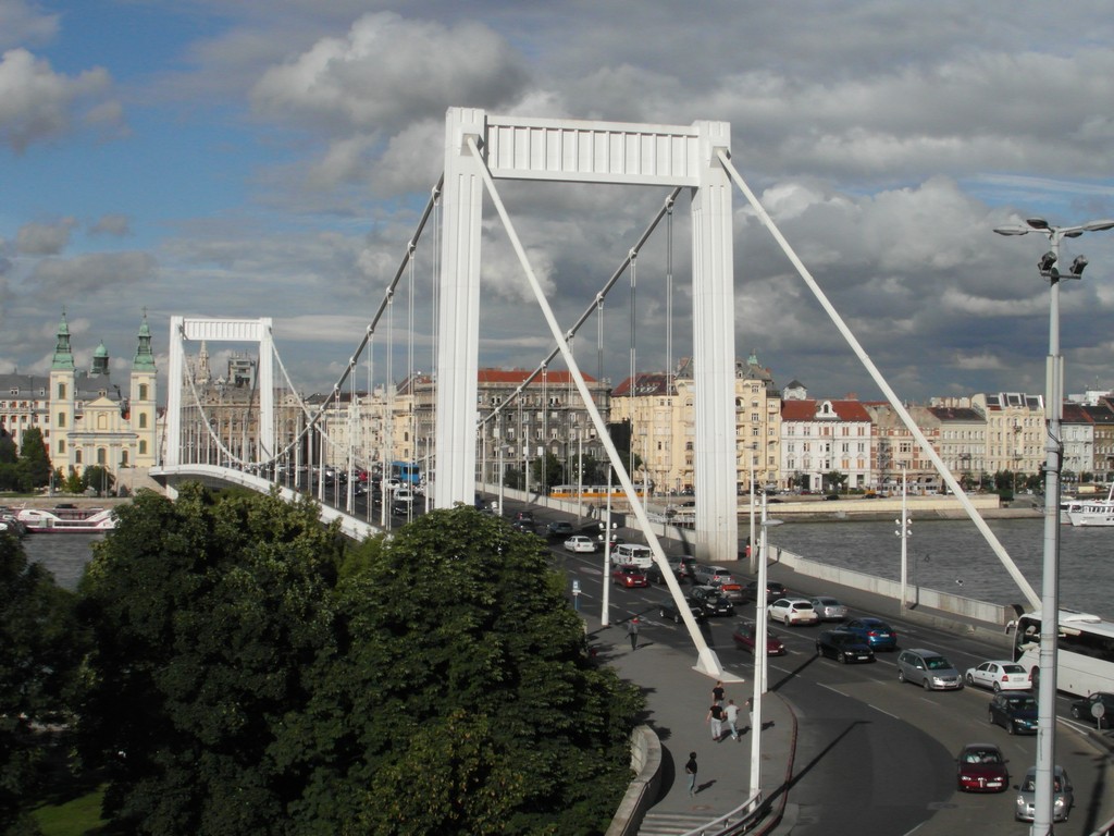 A Gellérthegyről lőtt képek.