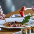 Tiszta ízek, japán precizitás – a sashimi kultúrája Magyarországon