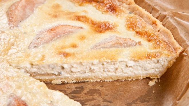 Quiche rokforttal és körtével