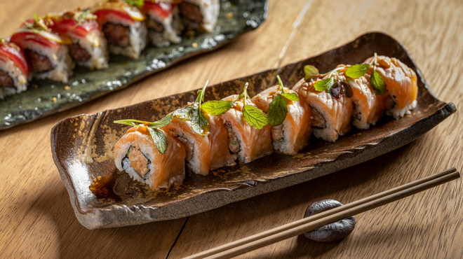 A luxusétterem, ahol egy házaspár készíti a sushit
