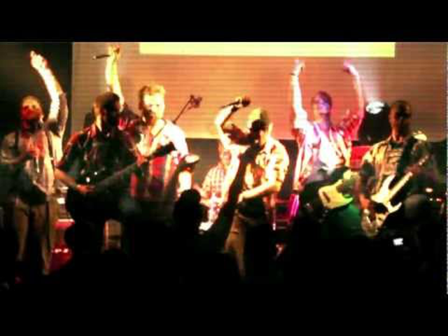 Redneck Zömbiez - Klipprömier