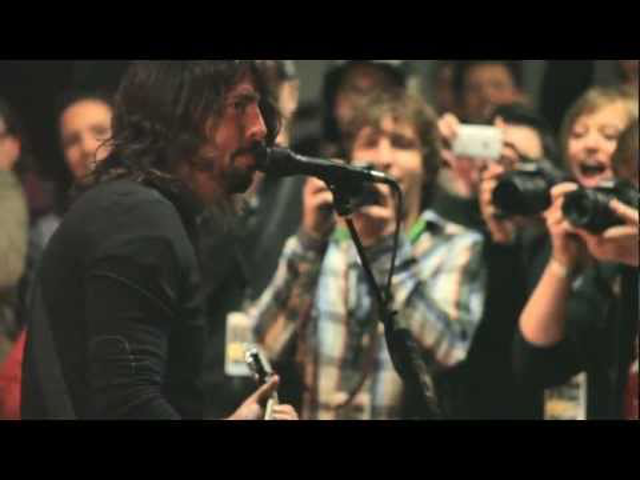 Foo Fighters dokumentumfilm a garázsturnéról
