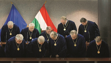 A Fidesz átvágta az LMP-t az új alkotmánybírók jelölésénél?