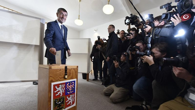 Oligarchák, fasiszták, kalózok a cseh választás nyertesei