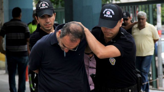 160722092122_turkey_coup_arrests_epa_512x288_epa_nocredit.jpg