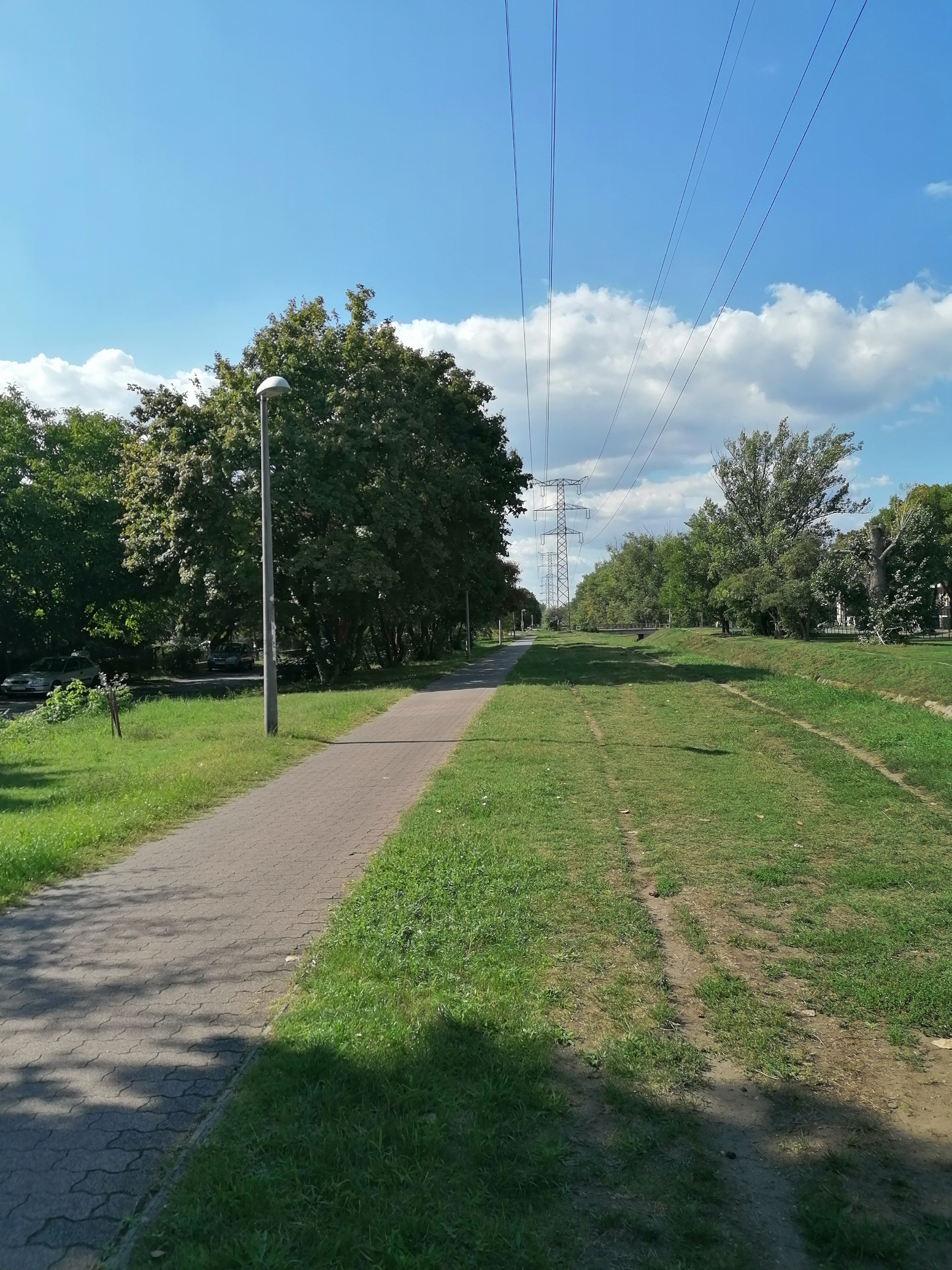 Padtalanul, kukátlanul.