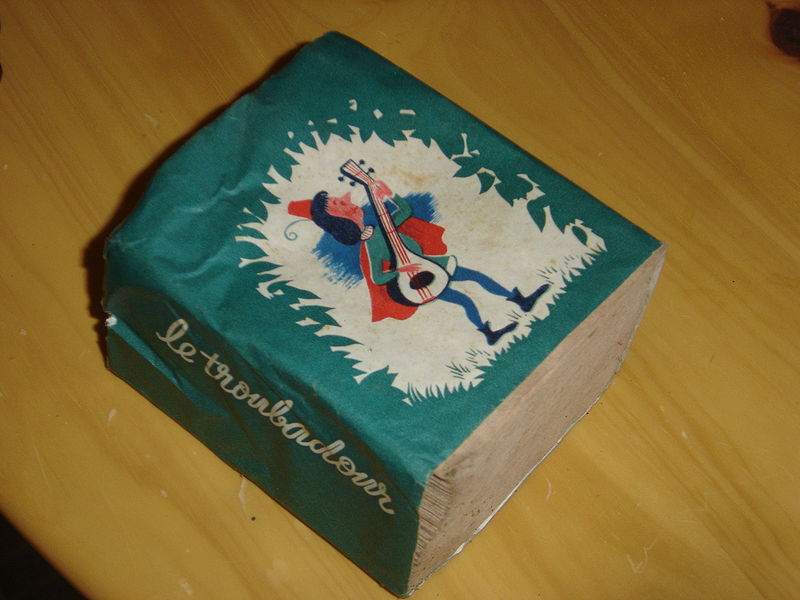 Le Troubadour (Francia) - egy csomag toalettpapír az 1960-as évekből.JPG