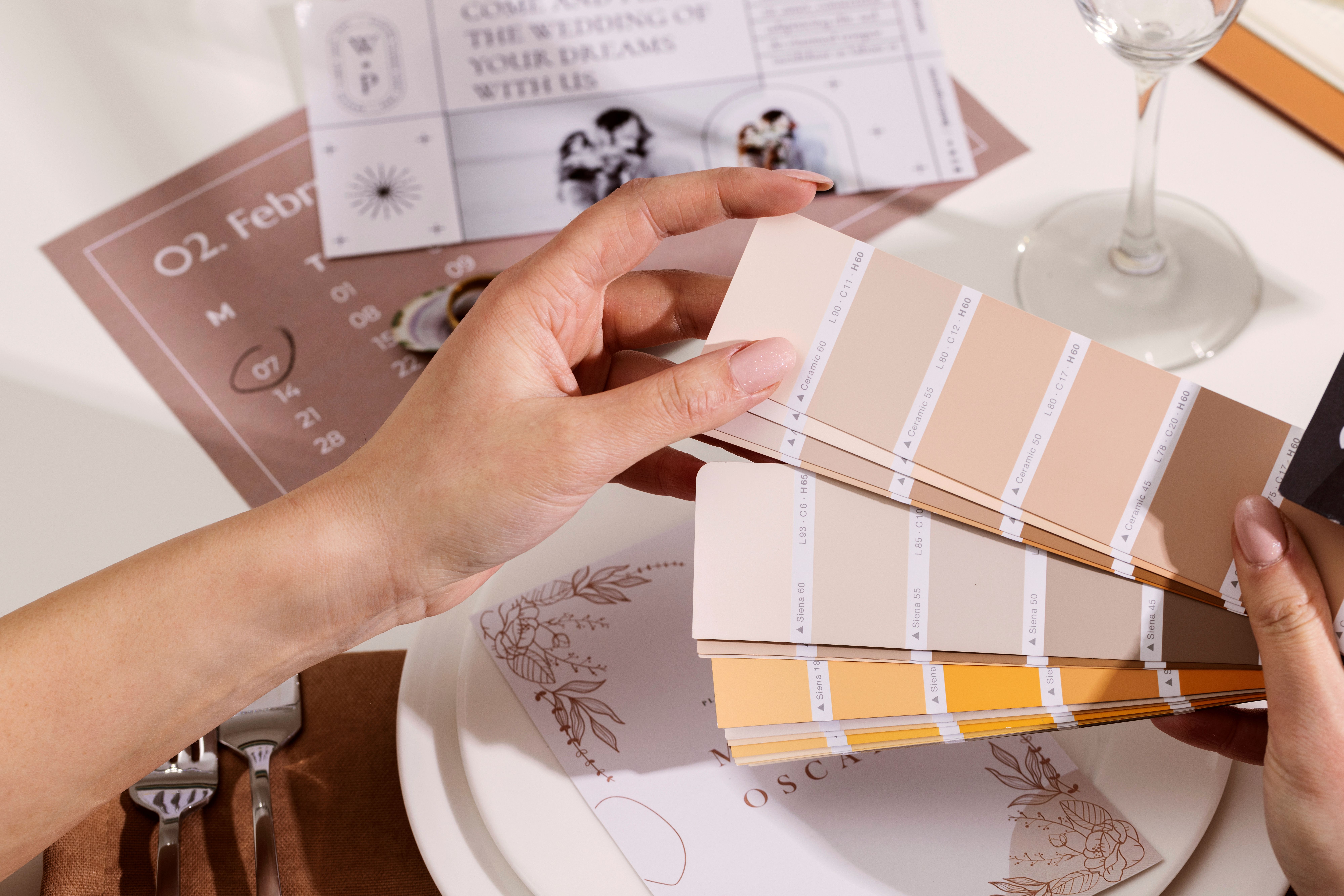 view-elegant-luxurious-wedding-stationery-planner-resources.jpg