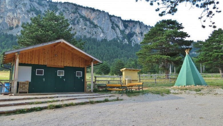 zeltplatz-hohe-wand-blick-camp.jpeg