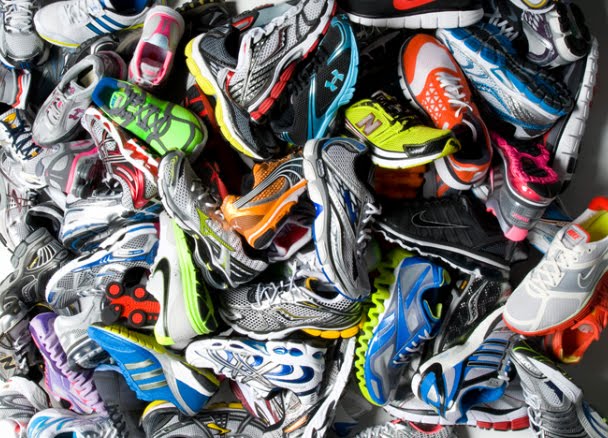 pile-of-running-shoes-01.jpg