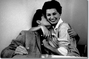Elvis Presley titkos szerelme Sophia Lorennel: Minden elsöprő szerelem, vagy sírig tartó barátság?