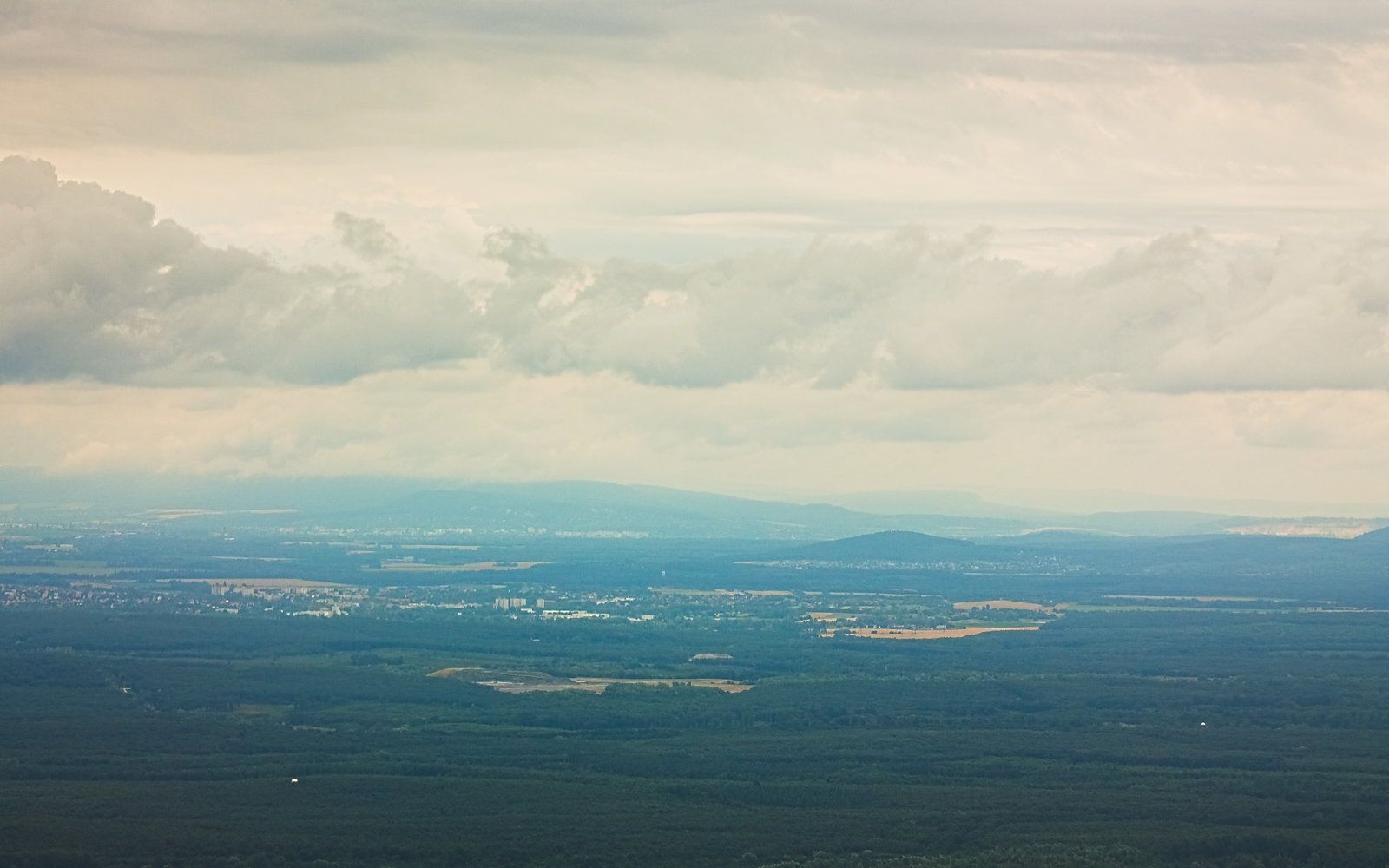 Az már a Balaton északi partvidéke lehet