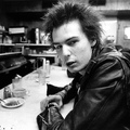 Egy bukott rockzenész, egy erőszakoló kamaszlány és egy gyilkos anya - A Sid Vicious-sztori