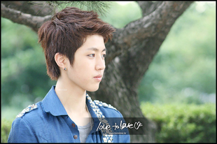 Sung Yeol (2010.06.11. Music Bank mini fan meeting)